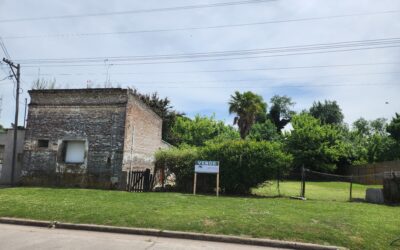 PROPIEDAD CÉNTRICA A RESTAURAR EN VENTA!!!
